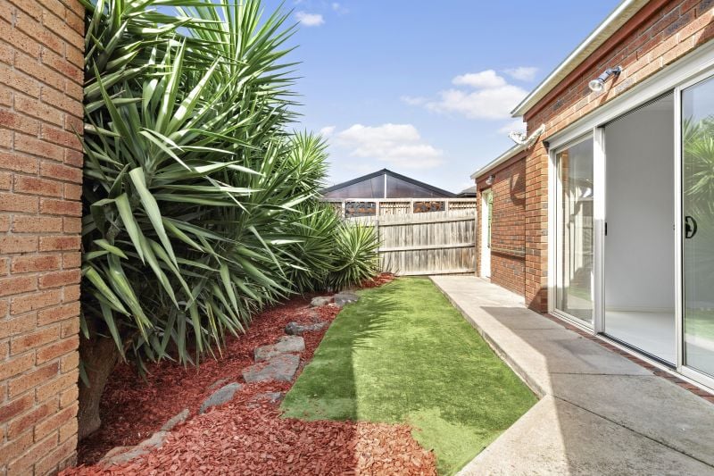 36 Lamour Avenue, South Morang