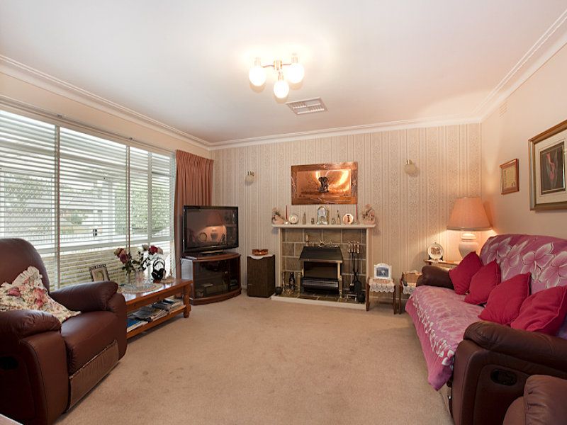 6 Fisher   Crt, Altona - Thumbnail 4