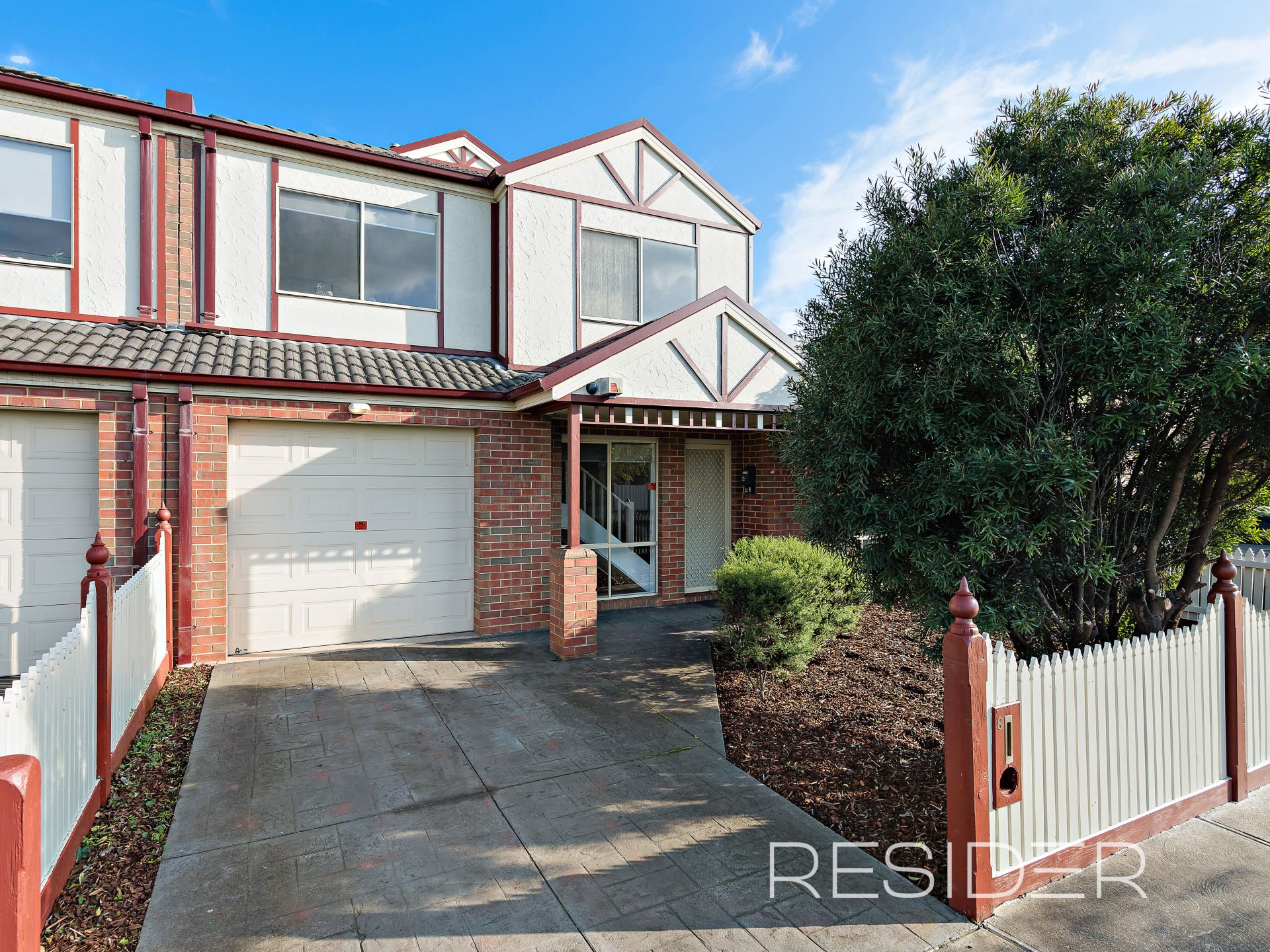 8/119 Duffy Street Epping, Epping - Thumbnail 2