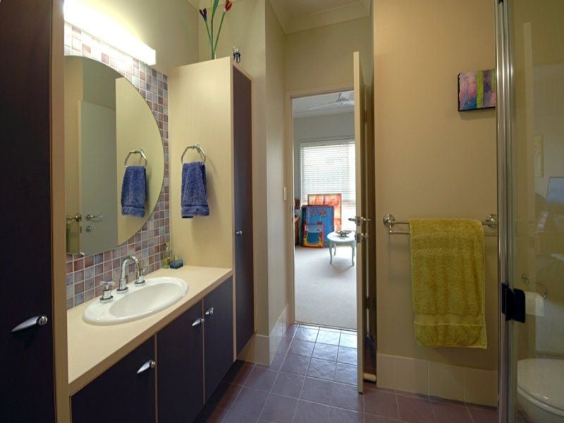 17/2 'Kawana Island Villas', Grand Parade KAWANA ISLAND QLD, Grand Parade Kawana Island - Thumbnail 5