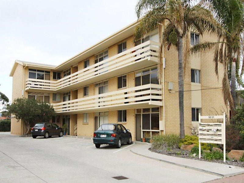 20/50 Adelphi Crescent Glenelg North 5045