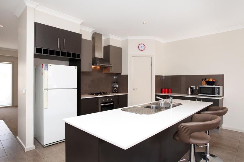 36 Boathouse Drive, Caroline Springs - Thumbnail 3