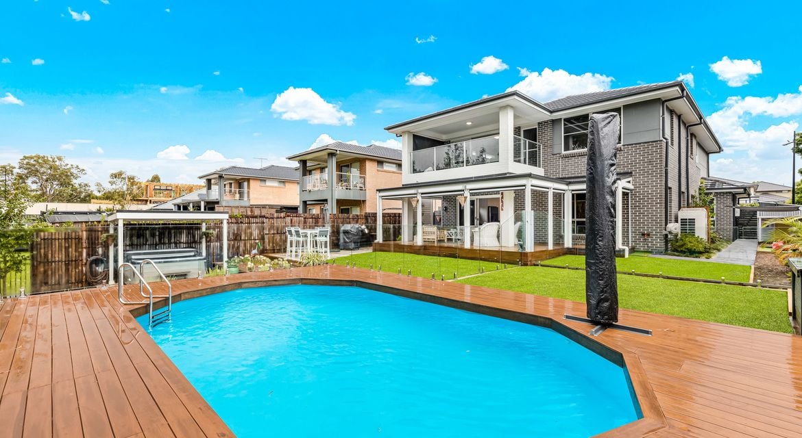 Colebee 8 Stonecutters Drive