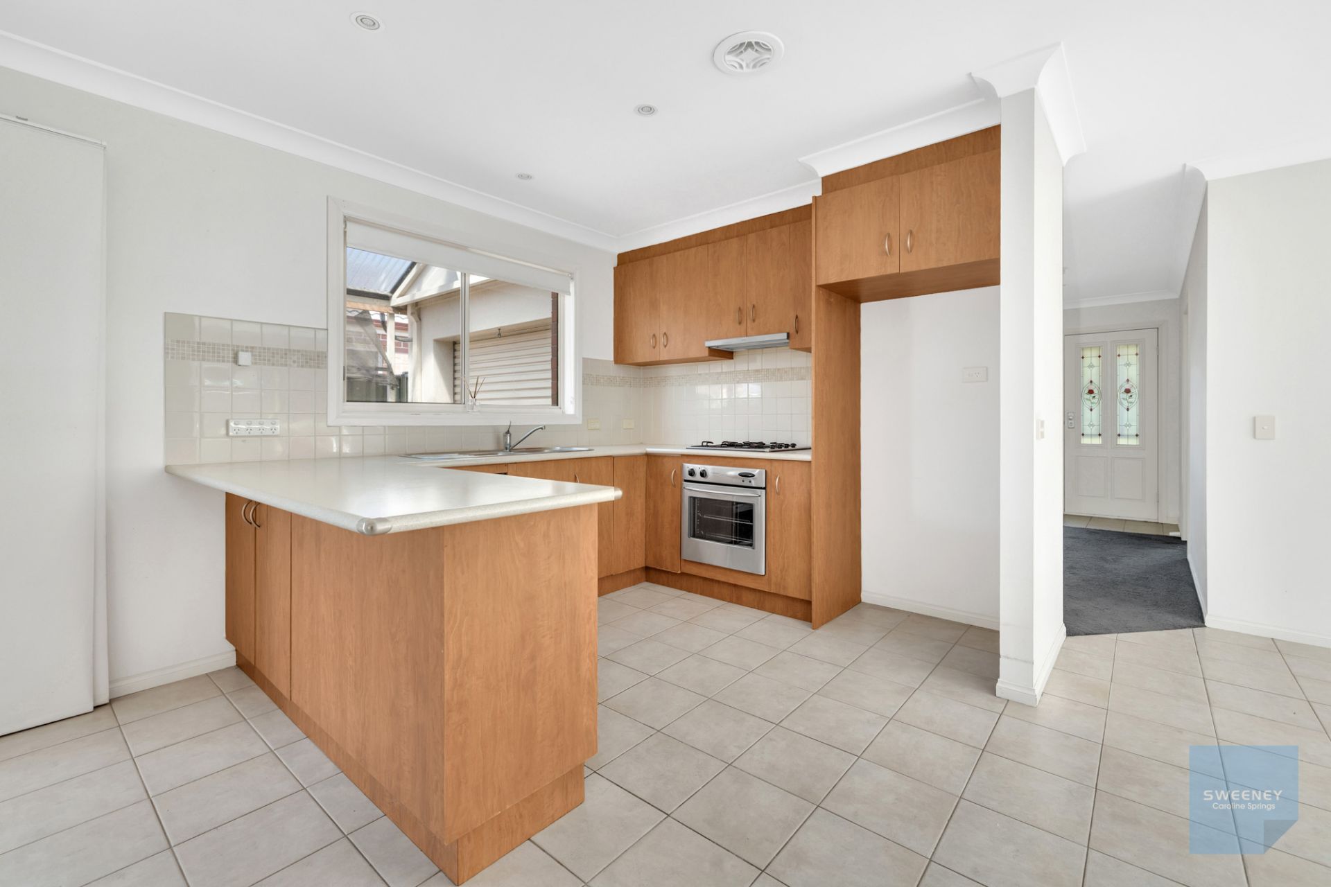 31 Kyneton Circuit, Caroline Springs - Thumbnail 3