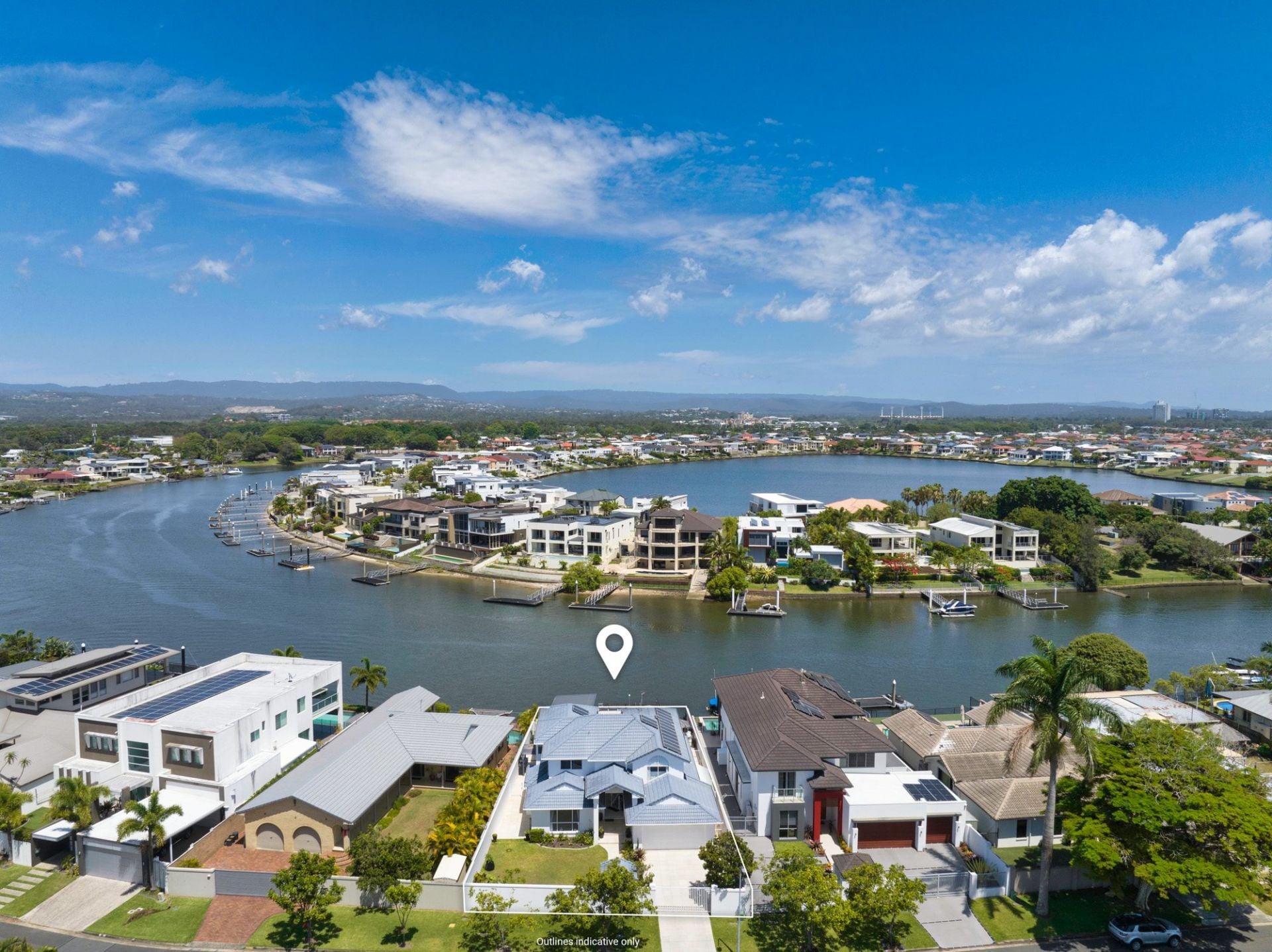 $ 2,300,000, Broadbeach Waters - Thumbnail 2