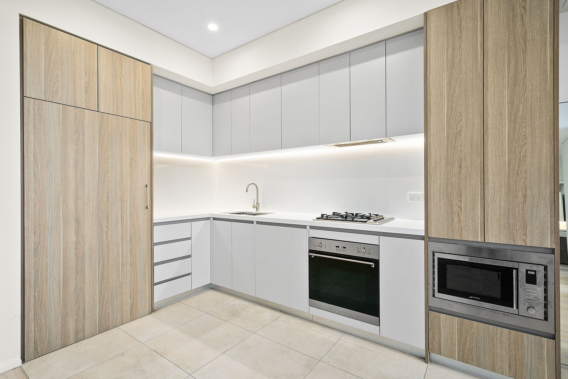 209/35 Flora Street Kirrawee NSW, Kirrawee - Thumbnail 2