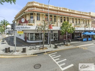 OUTSTANDING CHARACTER OFFICE - PRICED TO LEASE