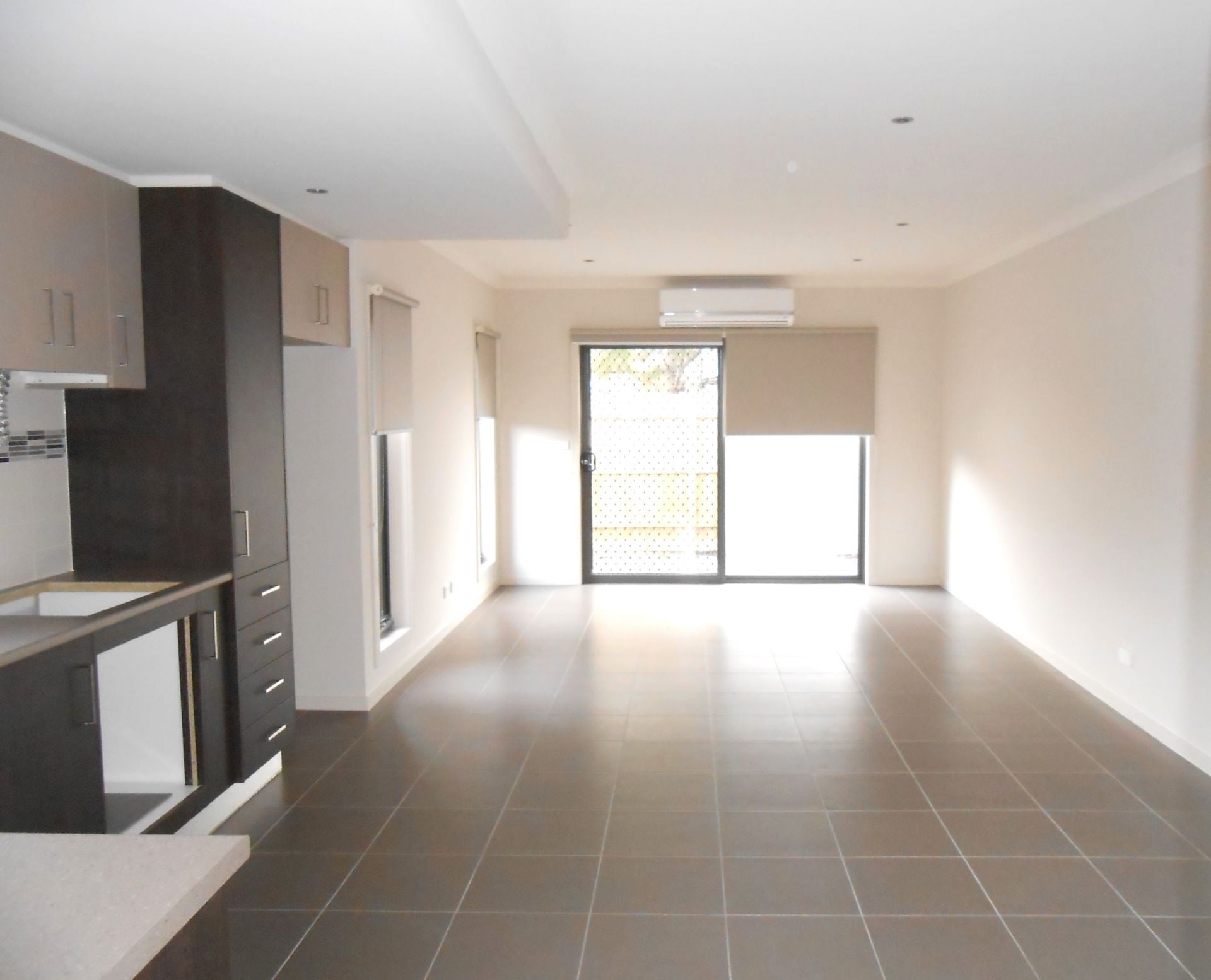 TOWNHOUSE NOT TO RESIST  *Insp  Wed 30th Mar @ 5:00pm*
