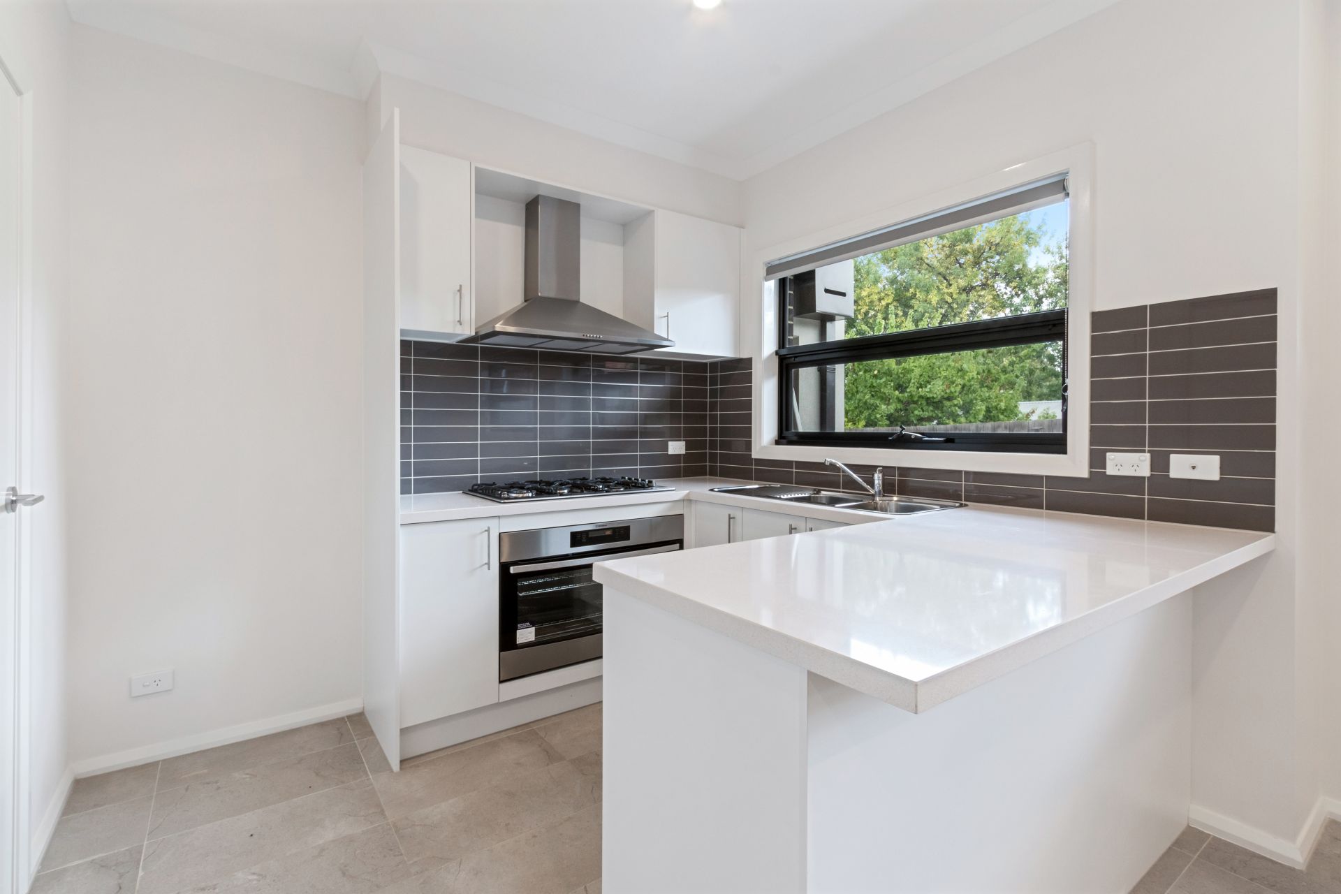 BRAND NEW THREE BEDROOM MODERN LIVING