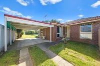 10 Franleigh Drive, Narre Warren VIC, Narre Warren - Image 1