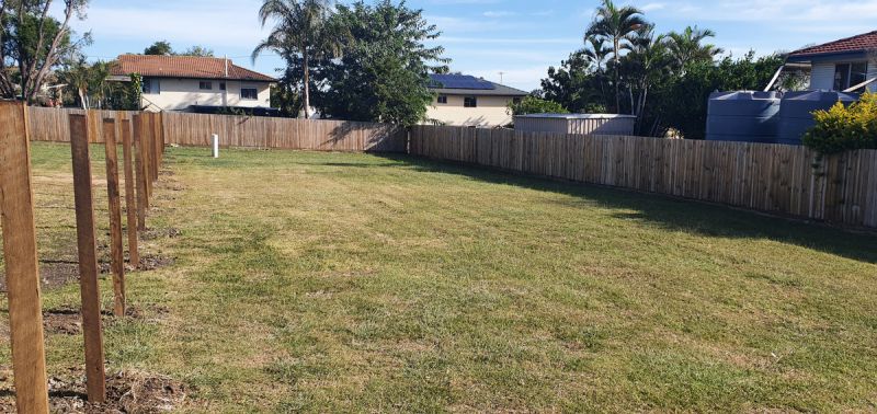 VACANT LAND IN LEAFY RACEVIEW STREET