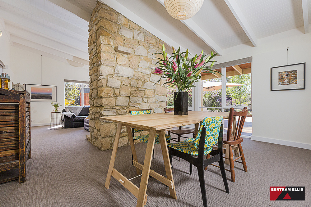 2 Crichton Crescent, Kambah - Thumbnail 5