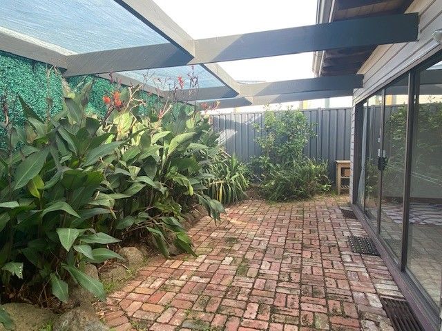 Spacious 2 Bedroom House!