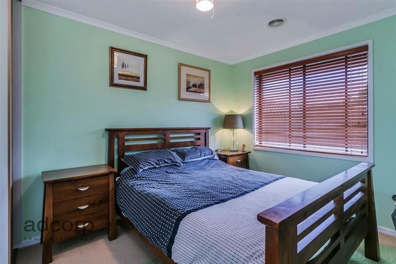 2 Reta Court Golden Grove SA, Golden Grove - Thumbnail 6