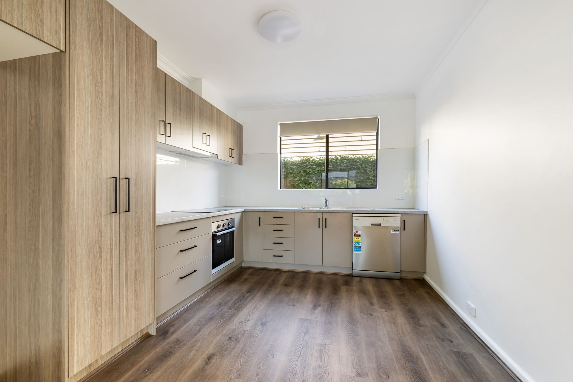 Stunning Renovated Apartment