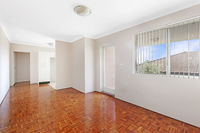 6/39 Augusta Street, Punchbowl