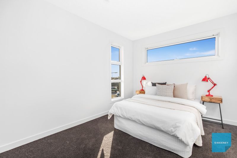 1/17 Lockwood Court, Fraser Rise - Thumbnail 8