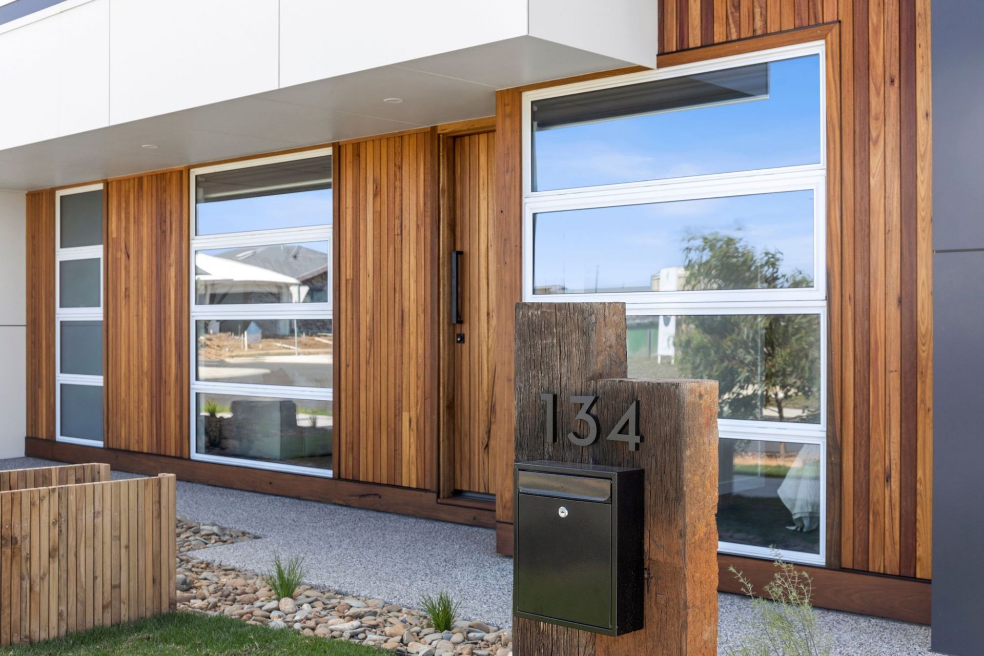 134 Oakdean Boulevard Ocean Grove VIC, Ocean Grove - Thumbnail 4