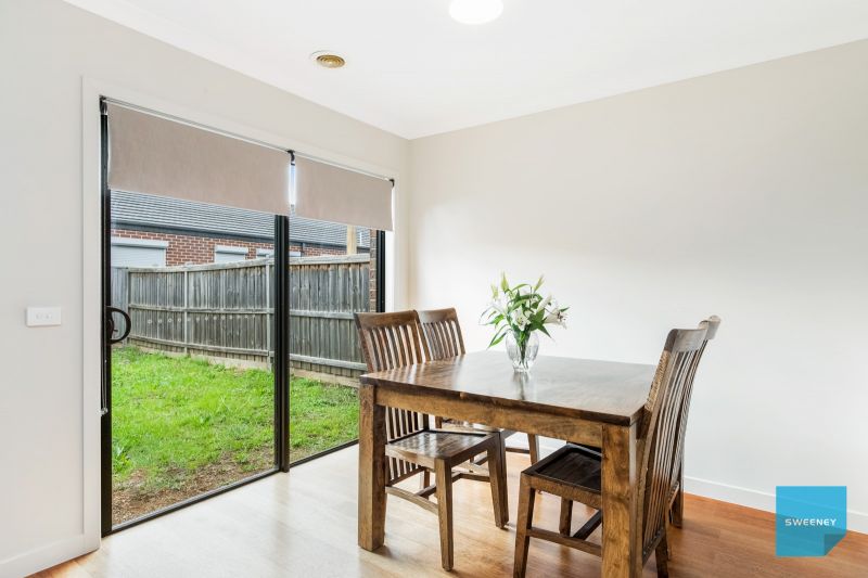 7 Keats Way, Fraser Rise - Thumbnail 8