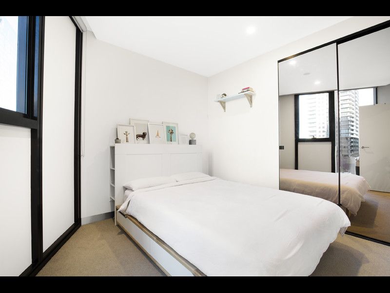 1303/33 Clarke Street, Southbank - Thumbnail 7