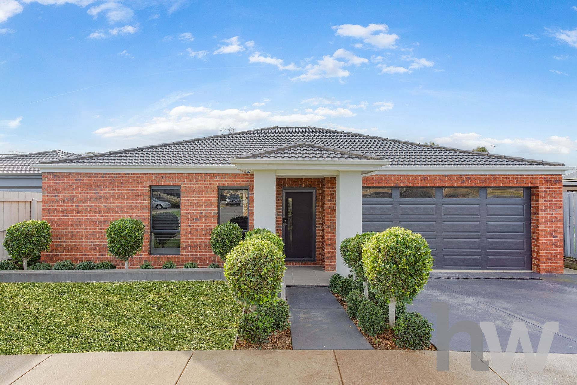 13 Glendale Drive, LEOPOLD Hayeswinckle