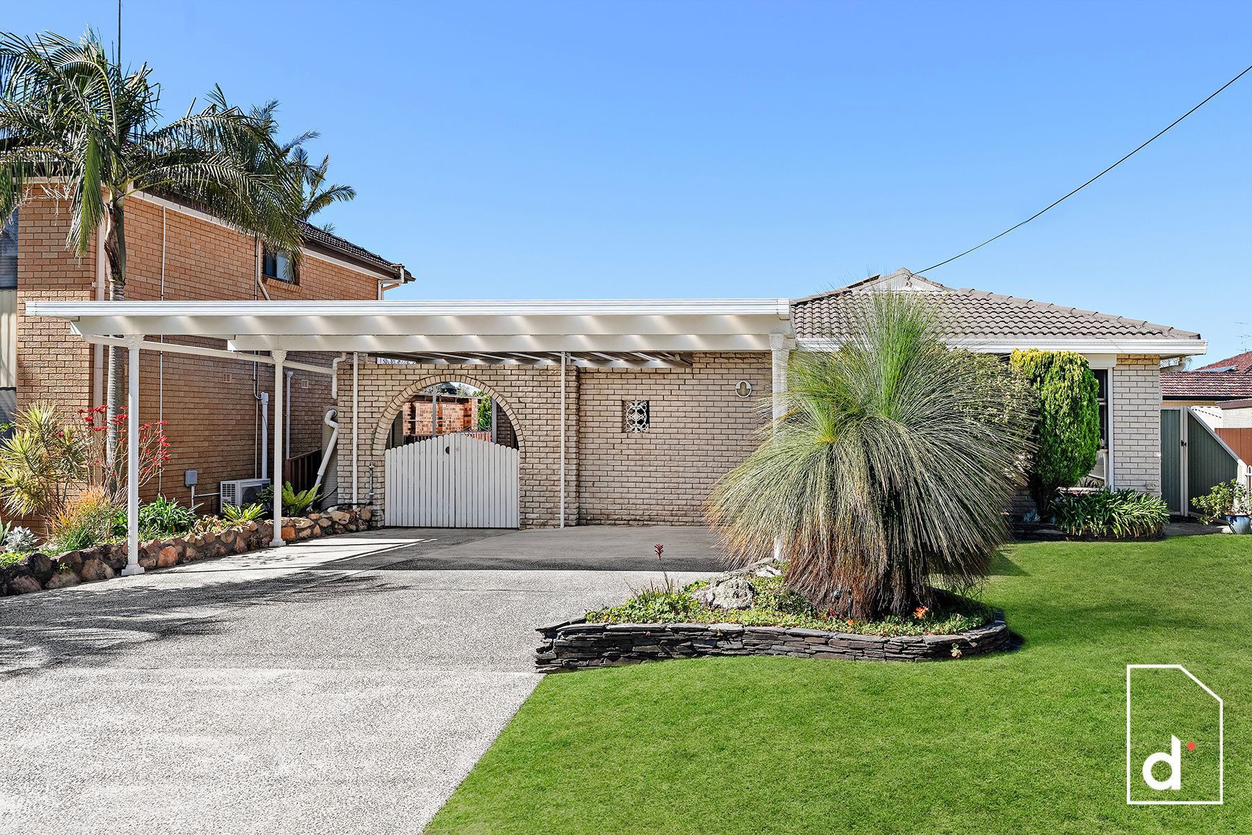 11 Narelle Crescent, Woonona NSW