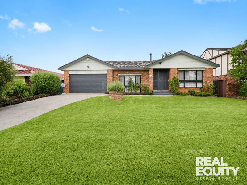 Real Estate For Sale 61 Wolverton Avenue Chipping Norton , NSW