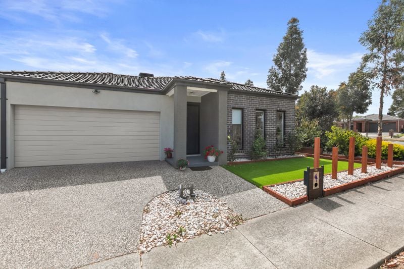 54 Evergreen Crescent, Craigieburn