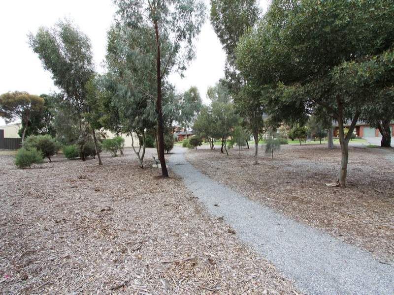 15 Nilginee Street Rostrevor 5073
