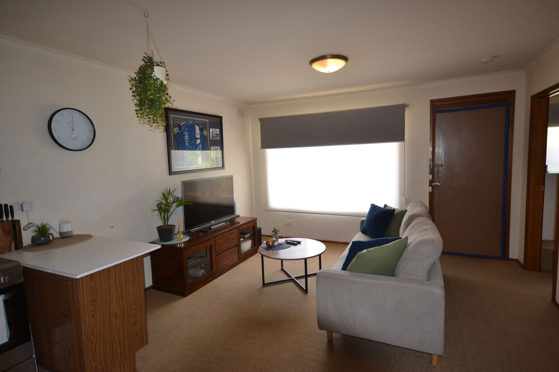 ONE BEDROOM UNIT