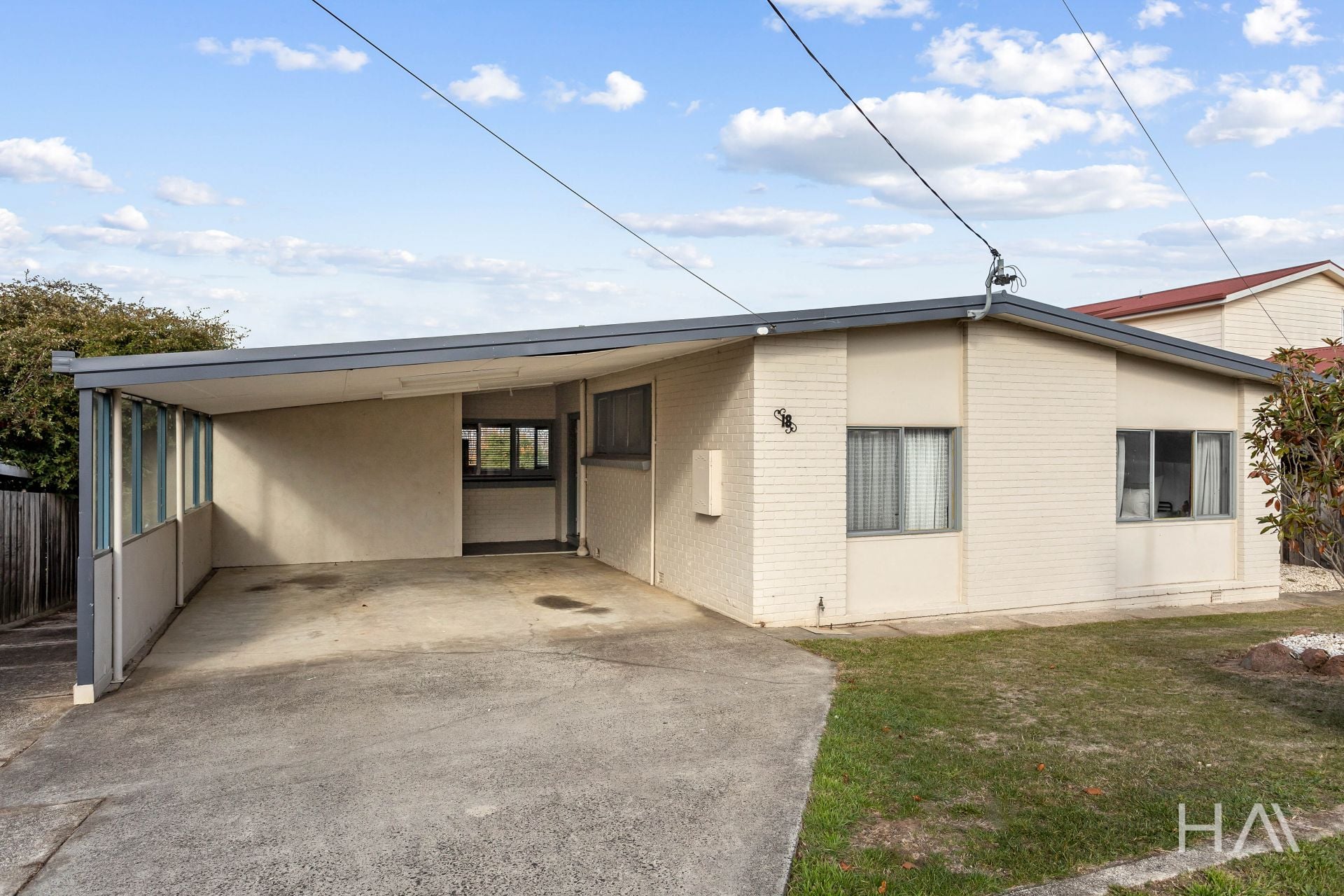 18 Crestview Court Newnham, Newnham - Thumbnail 2