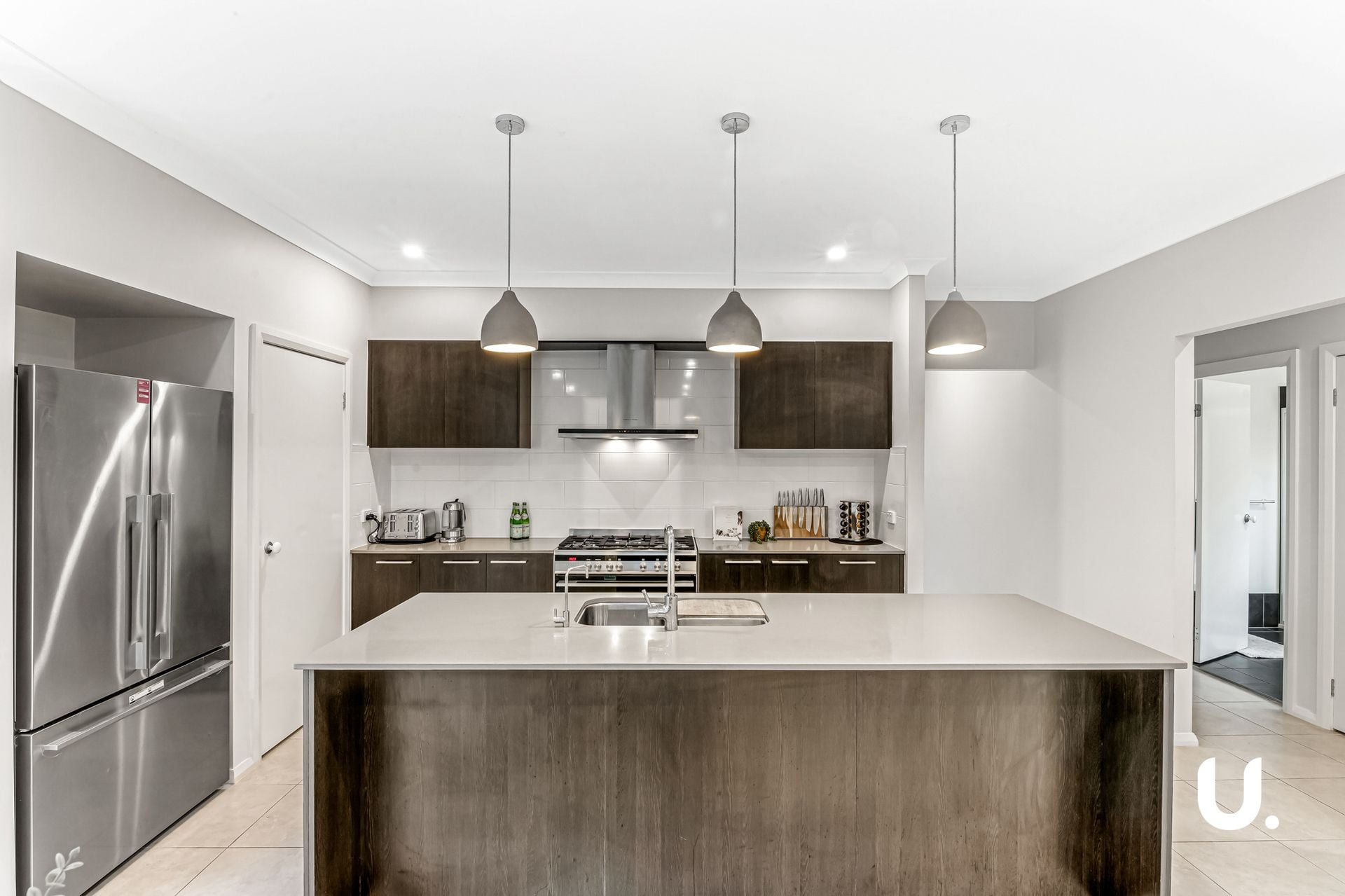 Riverstone 26 Titania Street