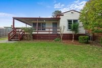 30 Wallace Street, Bairnsdale VIC