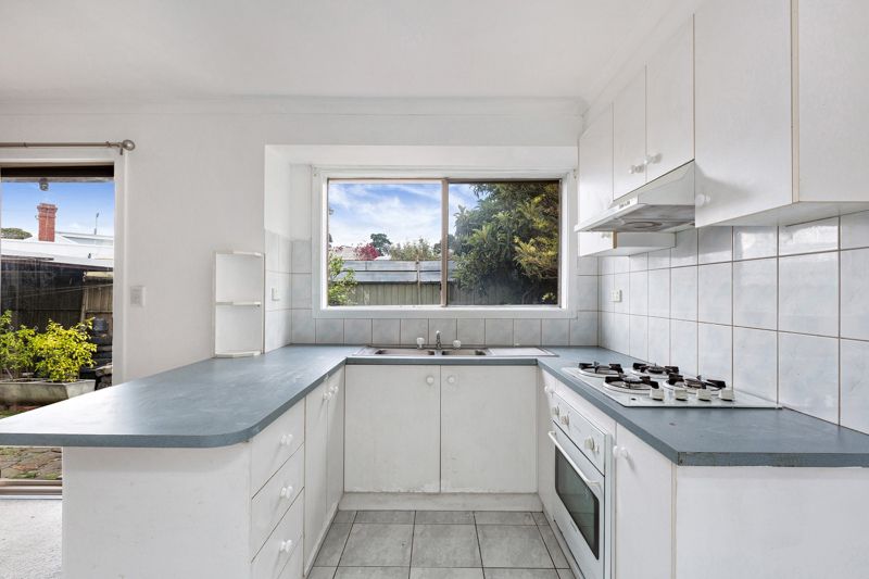 5 Geelong Road, Footscray - Thumbnail 8