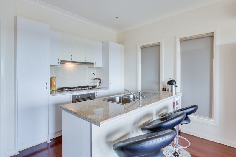2/6-8 Ross Street, Bacchus Marsh - Thumbnail 3
