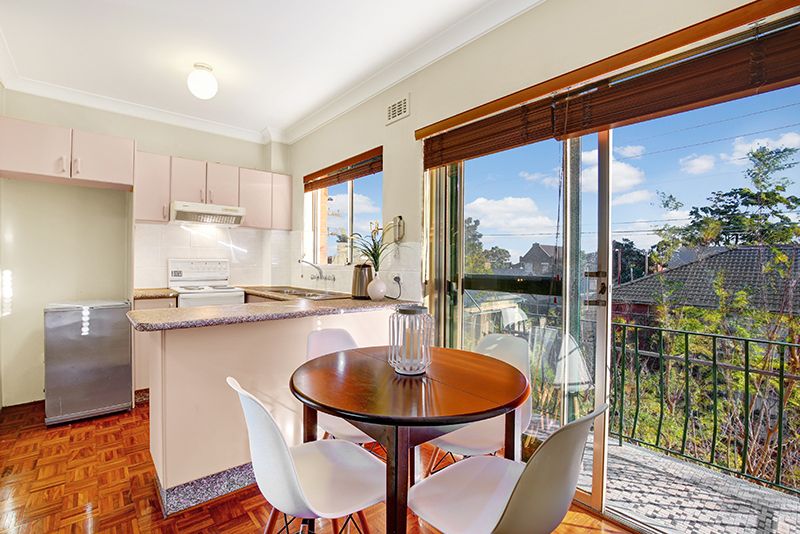 Great Newtown Apartment