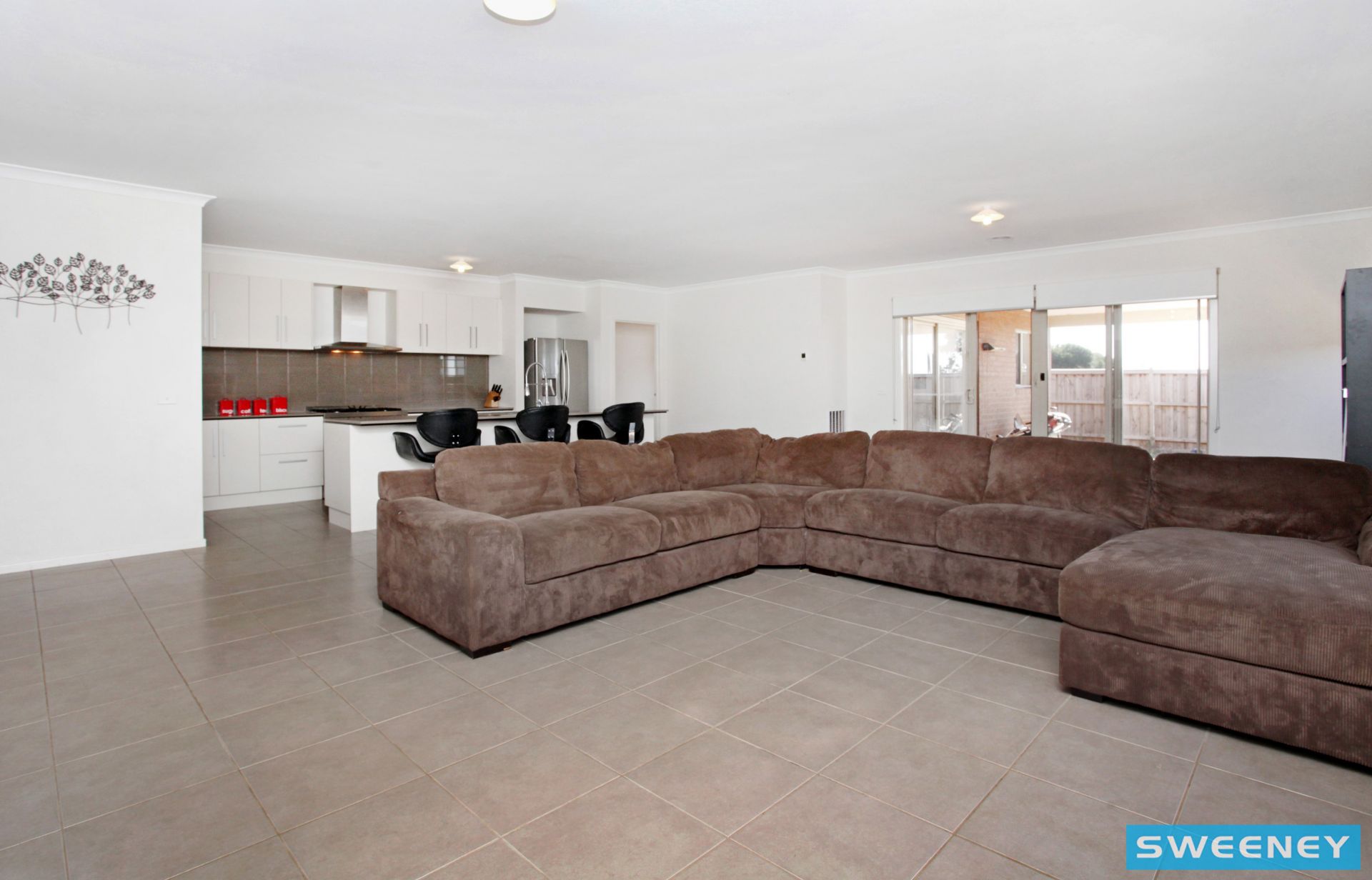 15 Lockwood Drive, Plumpton - Thumbnail 8