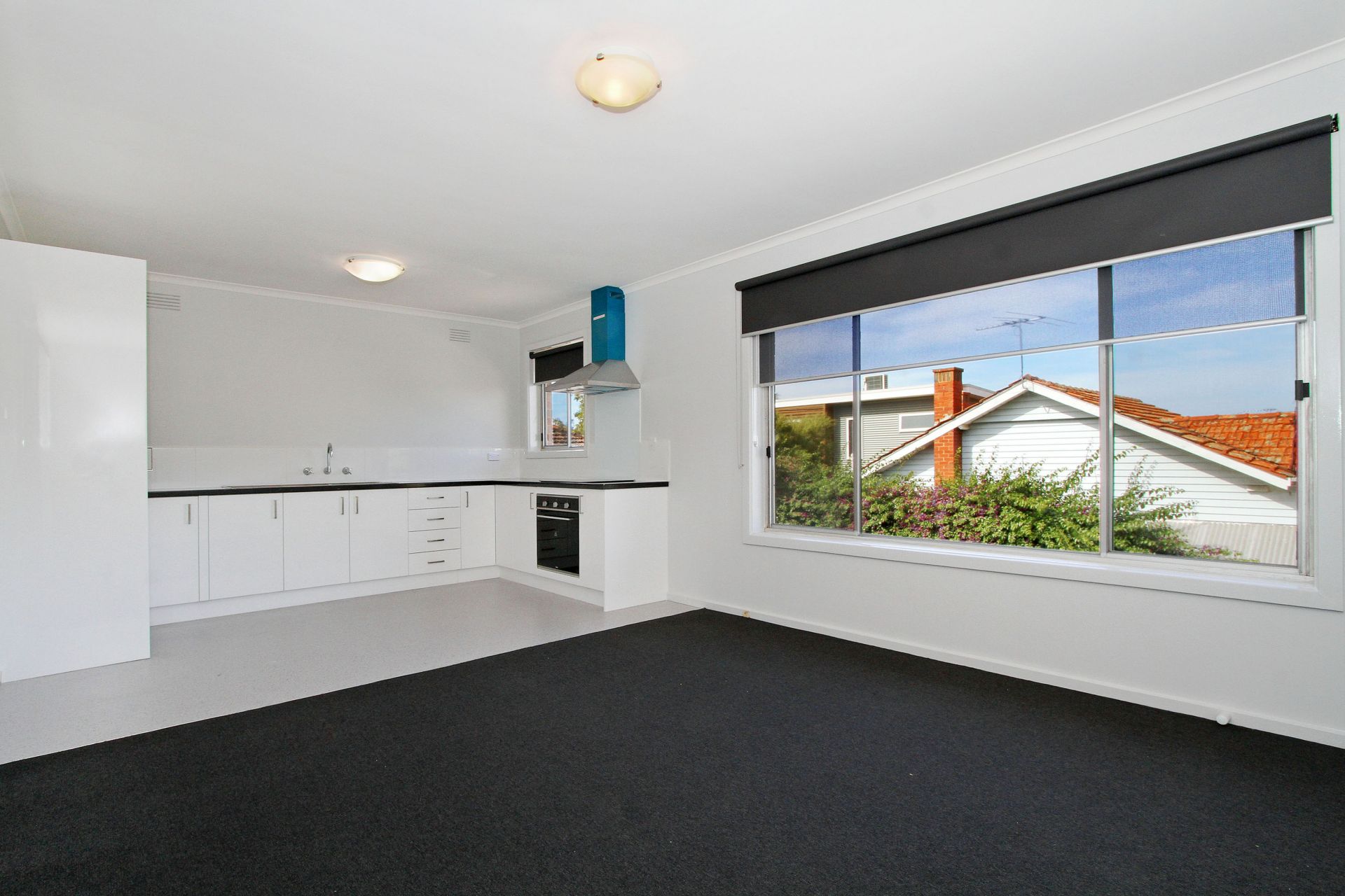 UPDATED EXCELLENCE IN A SUPERB LOCATION