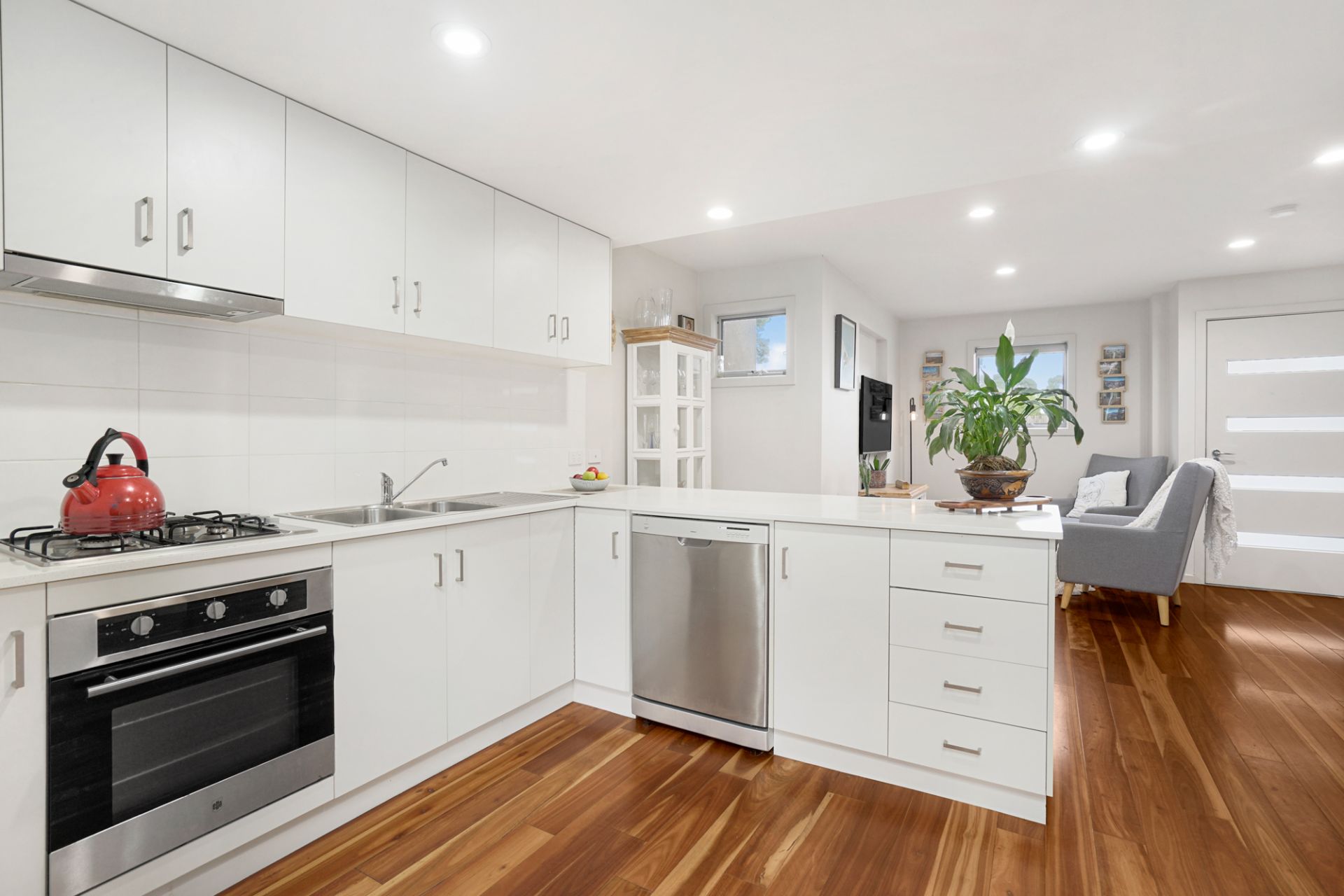 6/719  Geelong  Road, Canadian, Canadian - Thumbnail 7