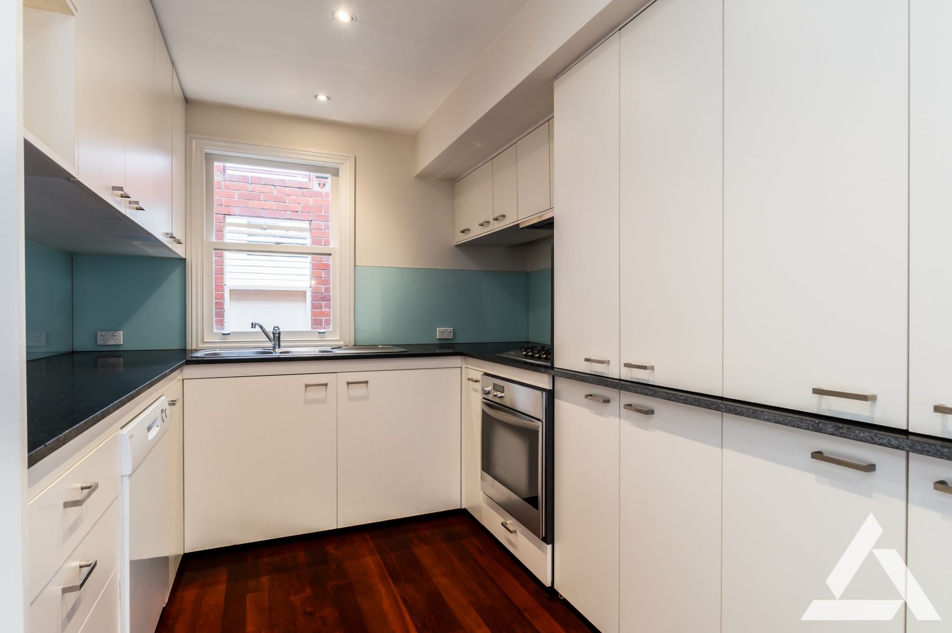 115 Napier Street South Melbourne, South Melbourne - Thumbnail 5