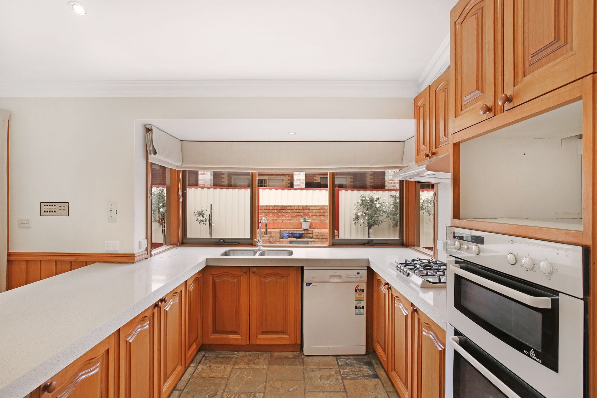 Lovely & Spacious Family Home