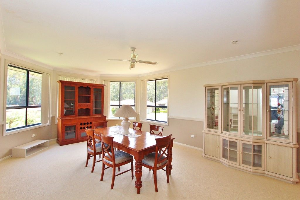 26 Ellerslie Cres, LAKEWOOD NSW 2443