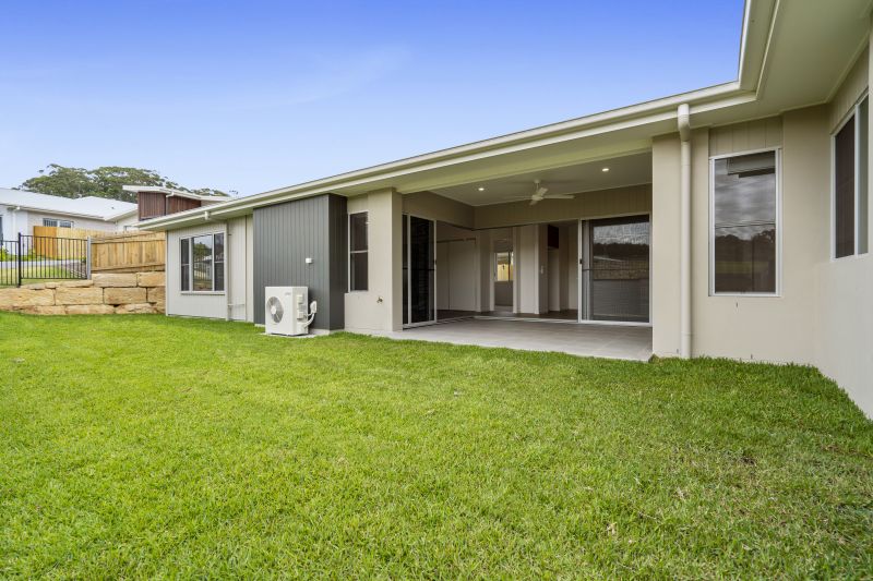 33 Pummelo Circuit, Palmwoods