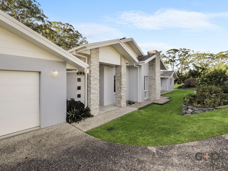 A Masterpiece of Modern Living in a Timeless Natural Setting