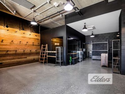 VERSATILE OFFICE/RETAIL OFFERING!