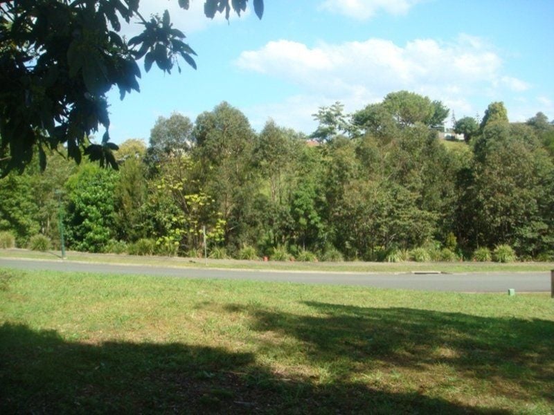 12 Bourne Crescent Woombye QLD, Woombye - Thumbnail 3