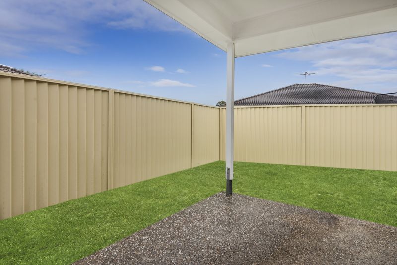 Real Estate For Lease 4 Lake Wivenhoe Court Logan Reserve , QLD