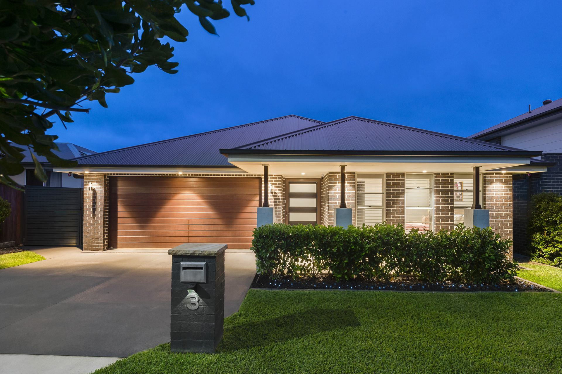Real Estate For Sale 3 Williamson Street Oran Park , NSW