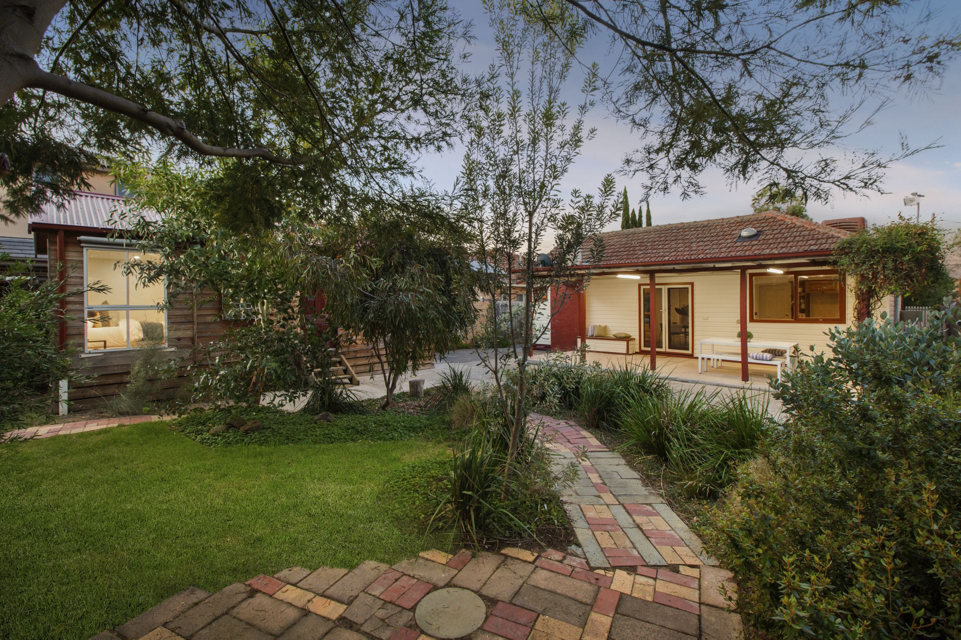 Real Estate For Sale 89 Henty Street Reservoir , VIC