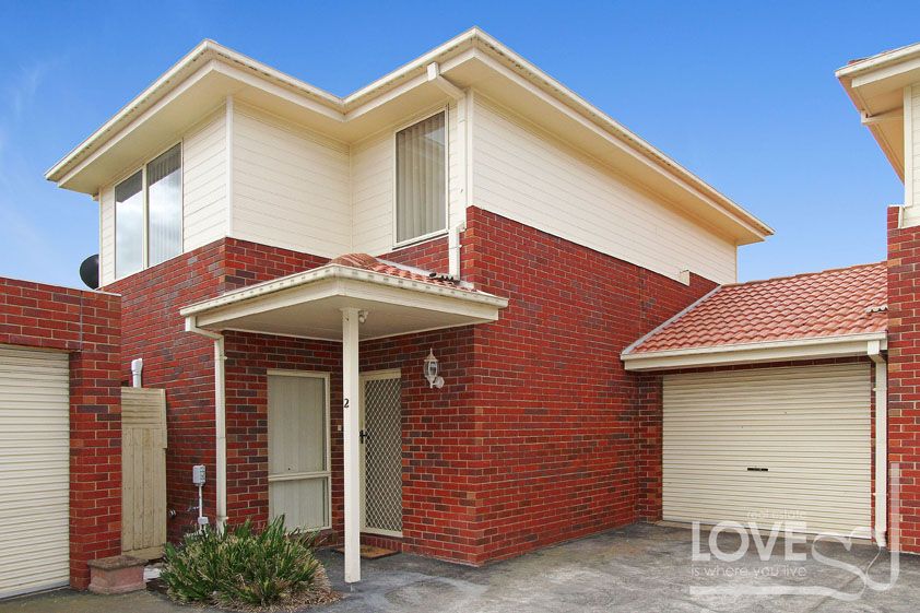 Relaxed Living In A Prized Position - Make an Offer, Make it Yours!